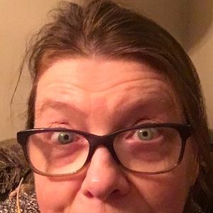 Meet your Posher, Cheryl